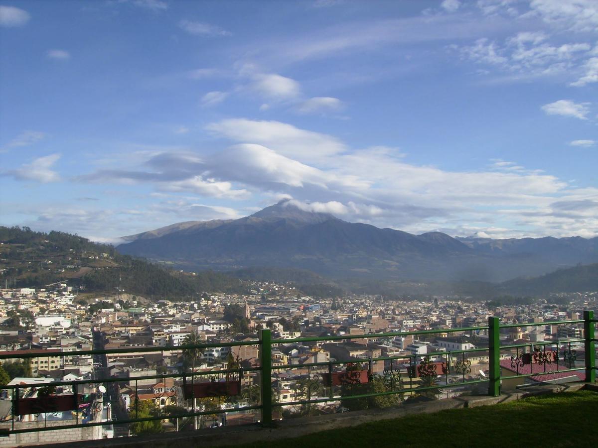 Hostal Mirador De Otavalo Dış mekan fotoğraf